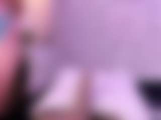 Live cam show with AntonelaLopez - Squats on Fit Hotties