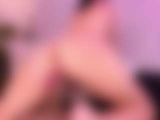Live cam show with AntonelaLopez - Fingerass on Camsoda