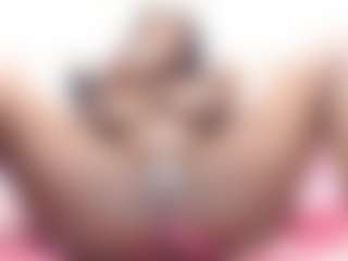 Live cam show with Ebonydoll2u - Ebony on Hubzter Live | colombia