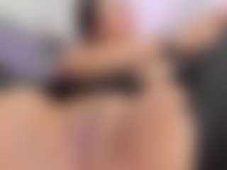 Live cam show with Sofi Perez - Moaning on liverealitysex.com