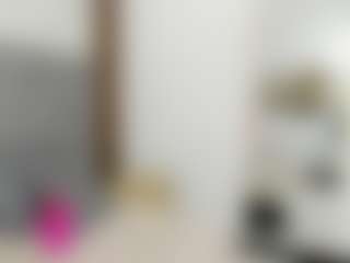 Live cam show with Sofi Perez - Oil on camwithhim.com