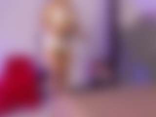 Sofi Perez MILF webcam performer live streaming