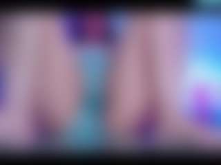 Live cam show with Sweetsin2u - Hairy on StripNow