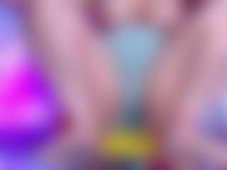 Live cam show with Sweetsin2u - Control on Soda Cam