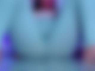Live cam show with Sweetsin2u - Living Room on StripNow