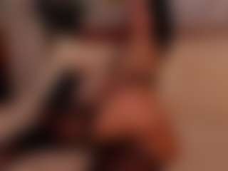 Live cam show with Luna Ruso - Facesitting on iamadamtest123.com