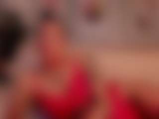Luna Ruso's Live Sex Cam Show