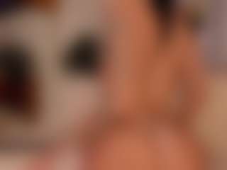 Luna Ruso's Live Sex Cam Show
