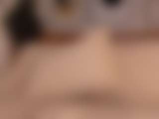 Luna Ruso's Live Sex Cam Show