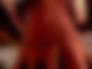 Luna Ruso's Live Sex Cam Show