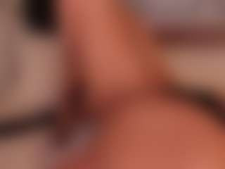 Luna Ruso's Live Sex Cam Show