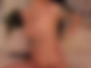 Luna Ruso's Live Sex Cam Show