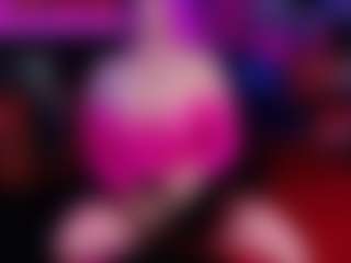 Live cam show with Kittie Purry - Body Massage on xfollow cams