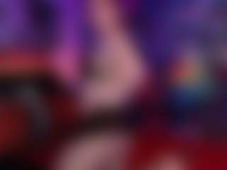 Live cam show with Kittie Purry - Body Massage on chickslive.net