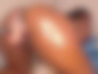 Live cam show with MichaelaCox - Ebony on Camming Site | colombia