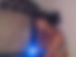 Live cam show with MichaelaCox - Ebony on liverealitysex.com | colombia