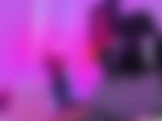 VioletOwen's Live Sex Cam Show