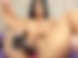 Annie-Queen's Live Sex Cam Show