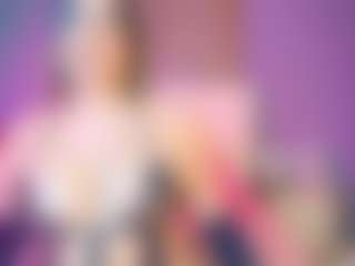 Live cam show with Deboraevans - Dirty Talk on Camsoda