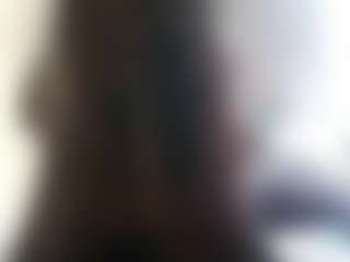 Kaily-Pearty MILF webcam performer live streaming