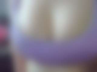Live cam show with Leysun7 - Hairy Pussy on livesuperchat.net