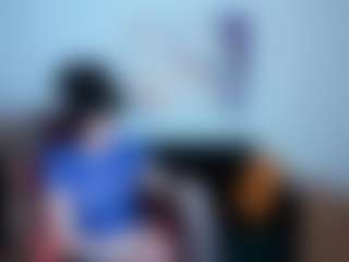 Live cam show with SilviaWallec - Granny on liverealitysex.com