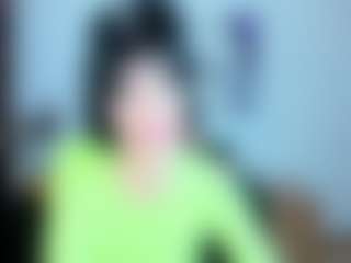 Live cam show with SilviaWallec - Granny Lovense on CamClone
