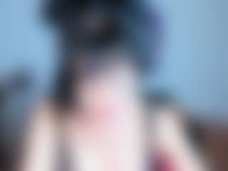 Live cam show with SilviaWallec - Big Tits on Camsoda