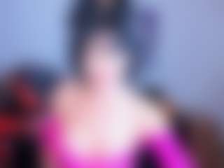Live cam show with SilviaWallec - Dildo Brown Hair on Camsoda Late Night
