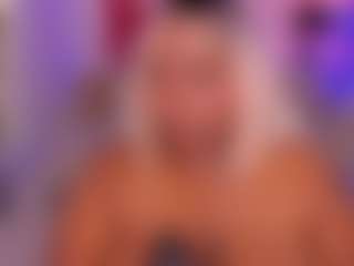 Live cam show with Rebeka spencer - Ebony Squirt on madthumbs