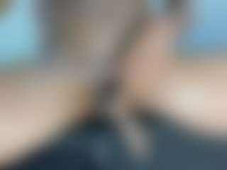 santhi-lee's Live Sex Cam Show
