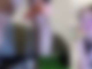 Live cam show with Heavenia - Pale on CamwithHer
