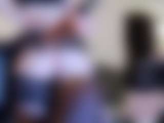 Live cam show with Heavenia - Pale on hrnylive.com