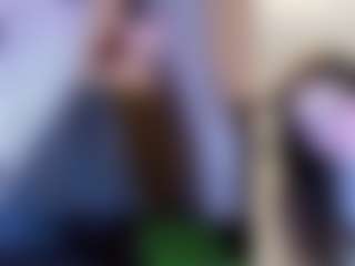 Live cam show with Heavenia - Dom on AdultVida.com