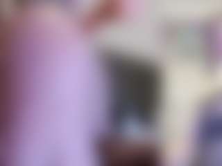 Live cam show with Heavenia - Young Adult on Camsoda
