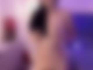 Live cam show with Sofia Watson - Curvy on SpankPalCams