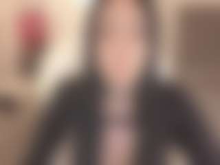 Live cam show with Sofia Watson - Trimmed Asian on Ass Tok