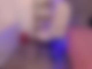 Live cam show with Sofia Watson - Sexwebcam Asian on SmokeAndPoke