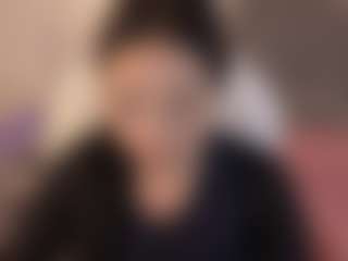 Live cam show with Sofia Watson - Gamer Asian on Fit Hotties