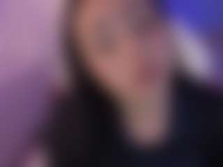 Sofia Watson's Live Sex Cam Show