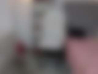 Sofia Watson's Live Sex Cam Show