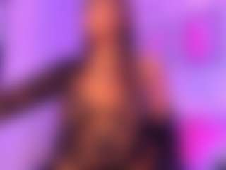 Luna's Live Sex Cam Show
