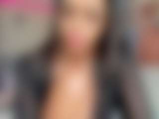 Live cam show with Selena-Reeves - Atm on liverealitysex.com