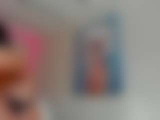 Live cam show with Selena-Reeves - Atm on StripNow