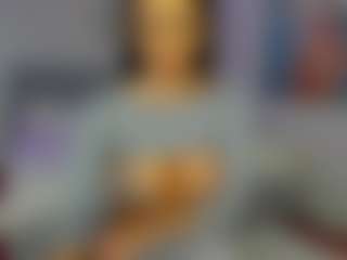 Live cam show with Selena-Reeves - Atm on Camsoda