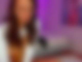 Live cam show with Selena-Reeves - Atm on Camsoda