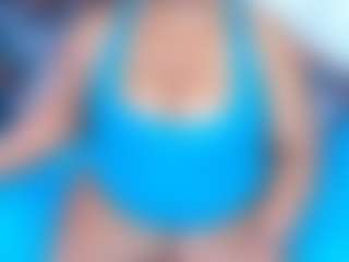 Live cam show with BigMagBooty85 - Gagging on Free Soda