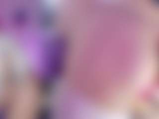 chloe-chain's Live Sex Cam Show