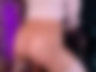 Live cam show with FreyaRay - Tease Asian on xDating