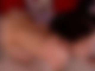 Live cam show with FreyaRay - Petite on Milfs Live